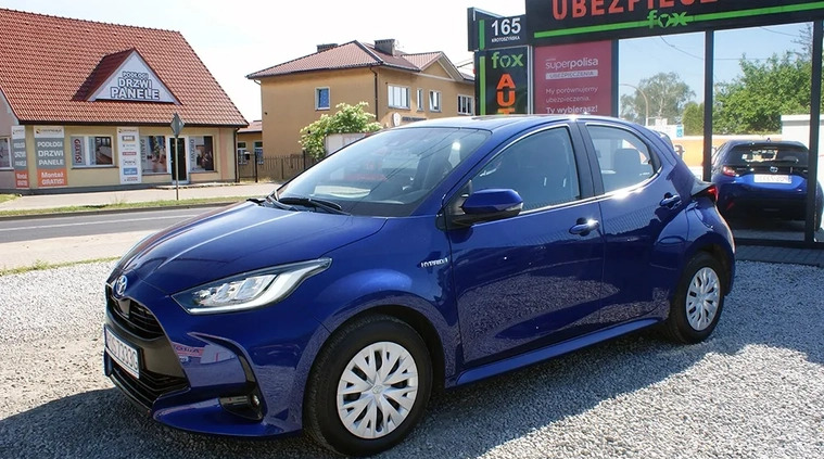 Toyota Yaris cena 73700 przebieg: 39600, rok produkcji 2021 z Świdnica małe 301